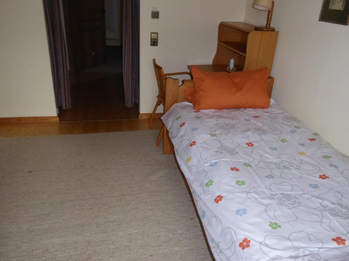 Landhotel Lindenhof Stadtsteinach ภายนอก รูปภาพ