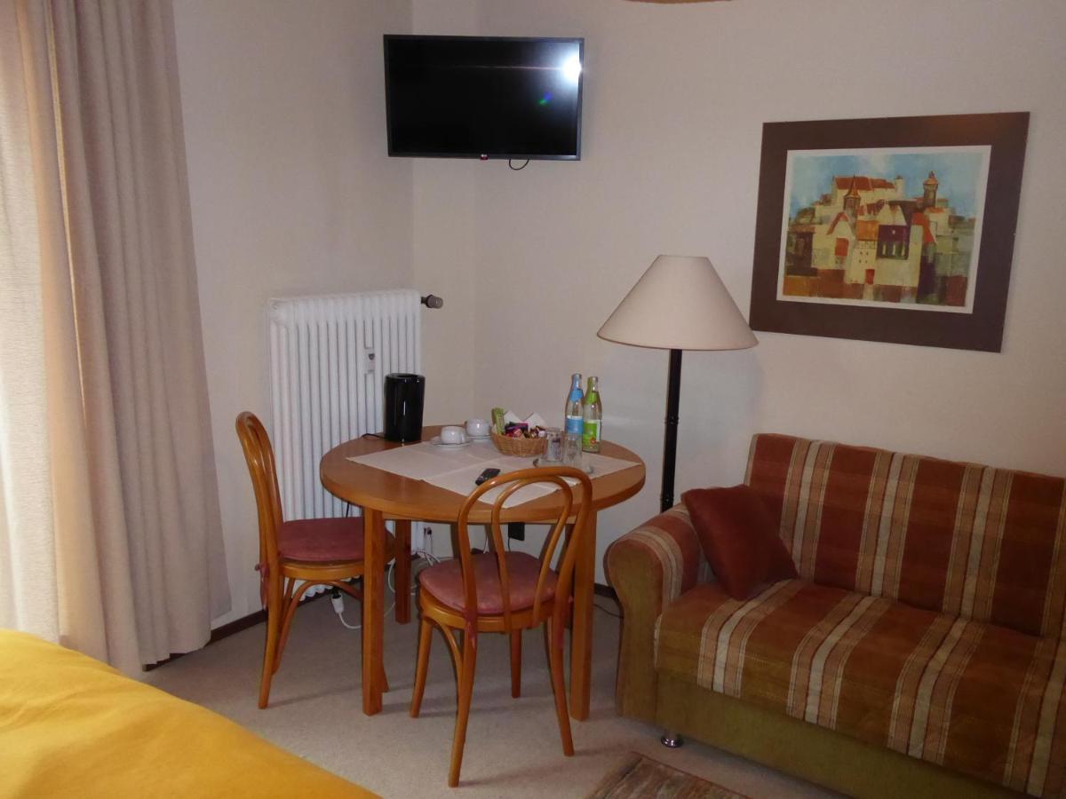 Landhotel Lindenhof Stadtsteinach ภายนอก รูปภาพ