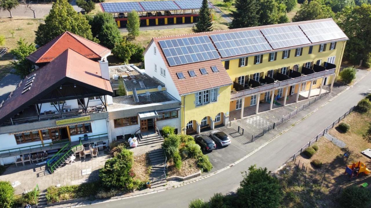 Landhotel Lindenhof Stadtsteinach ภายนอก รูปภาพ